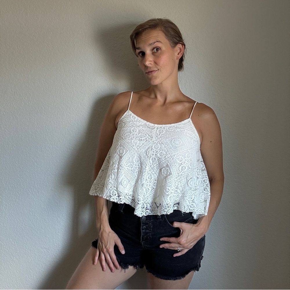 American Eagle Lace Crop Top Lined Small Cream Boho
